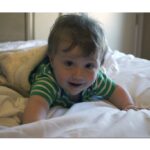 Las Mejores Aerolíneas y Cadenas de Hoteles para Viajar con Bebés: Lo que Toda Nueva Mamá Debe Saber