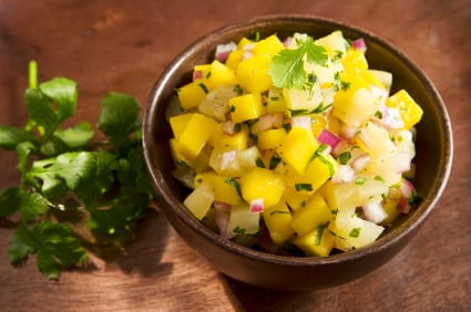 Salsa de Piña: Un Toque Tropical a un Dip Tradicional