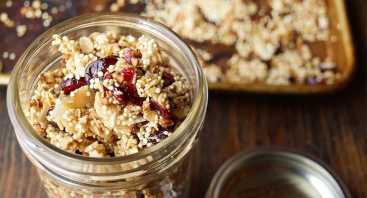 Ataque de Tentempié: Granola de Quinoa con Miel y Vainilla (Quinola)