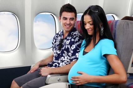 Consejos para viajar embarazada en verano