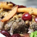 Receta de Lomo de Cerdo Con Costra de Nueces y Reducción de Manzana, Cereza y Arce.