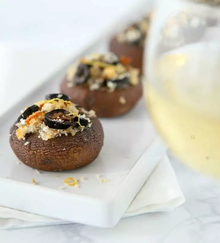 champignon y aceitunas