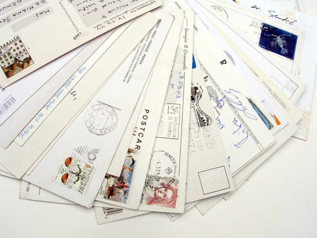 Cómo escribir una invitación a una fiesta