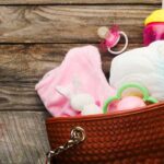 Lista para empacar una bolsa de pañales