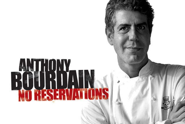 “Sin Reservas” El Chef Anthony Bourdain Comparte Consejos de Viaje