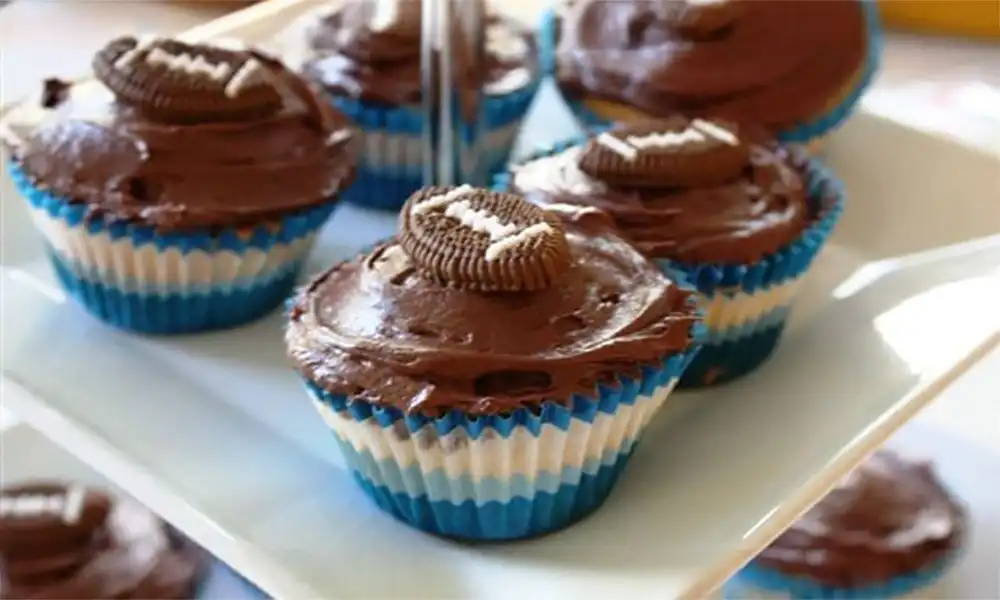 ¡Cupcakes Festivos de la Temporada de Fútbol!