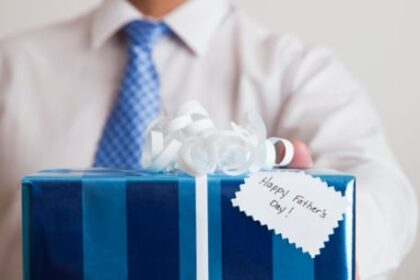 ¡Mima al hombre en tu vida! ¡Gana nuestra guía de regalos para el Día del Padre!