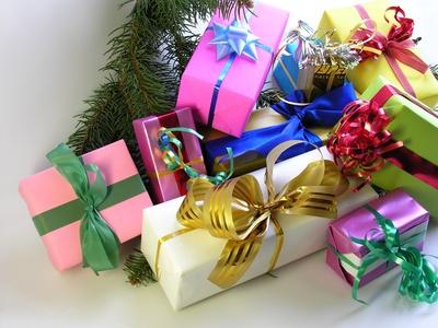 Juegos de Intercambio de Regalos Navideños para Niños