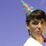 Ideas de fiesta de cumpleaños para adolescentes sin dinero