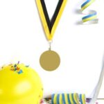 Ideas de manualidades para una fiesta de cumpleaños deportiva.